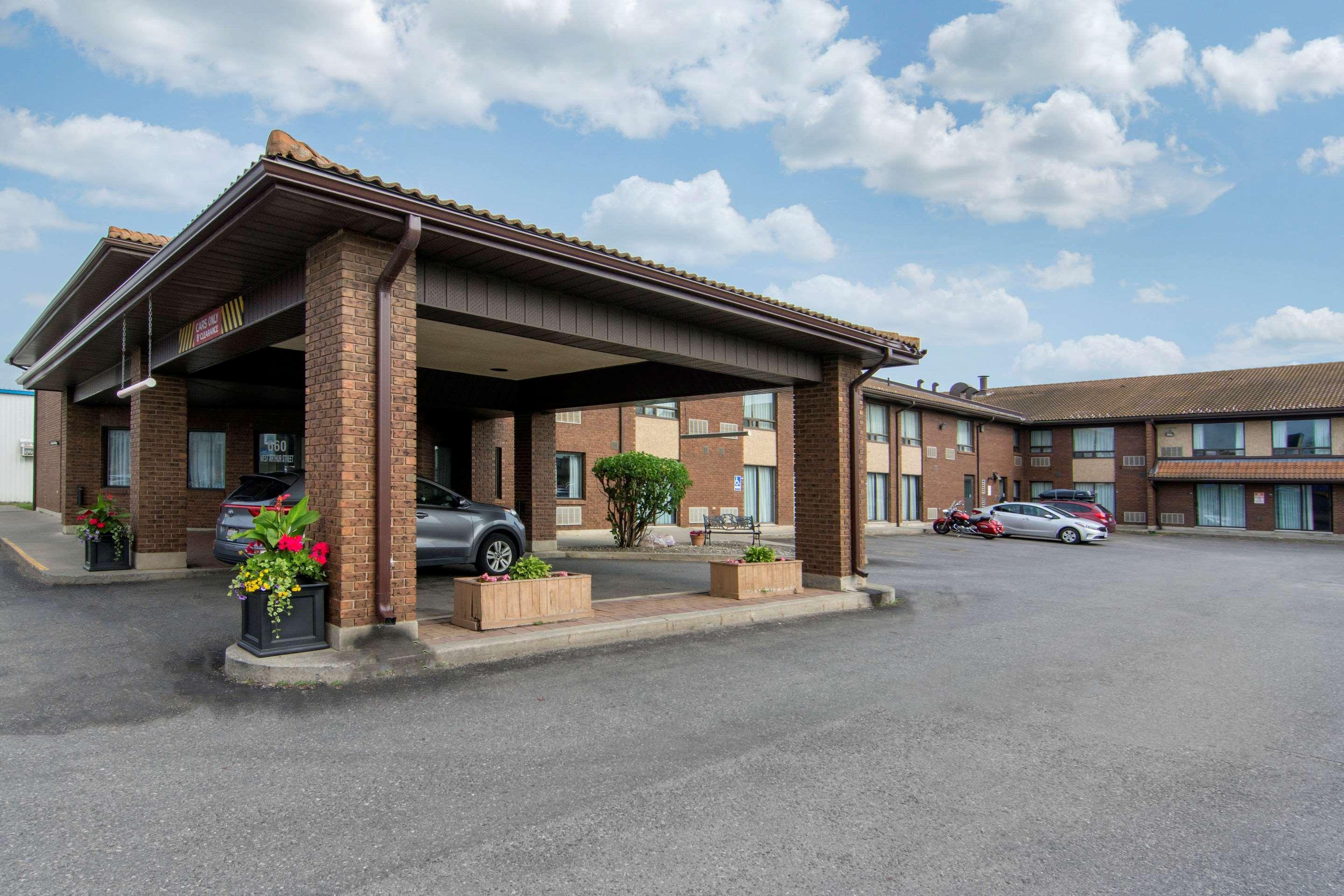 Comfort Inn Θάντερ Μπέι Εξωτερικό φωτογραφία