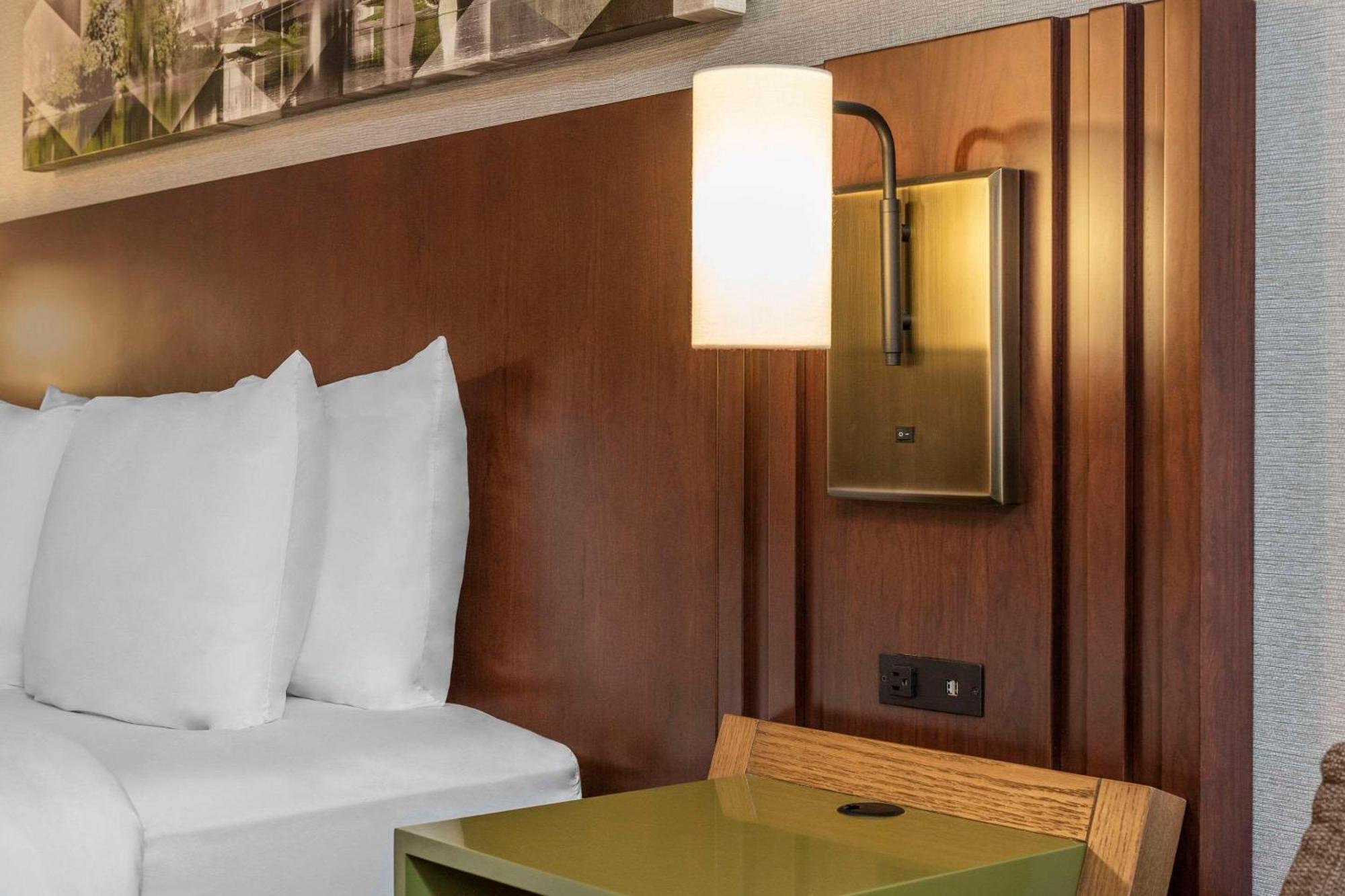 Comfort Inn Θάντερ Μπέι Εξωτερικό φωτογραφία