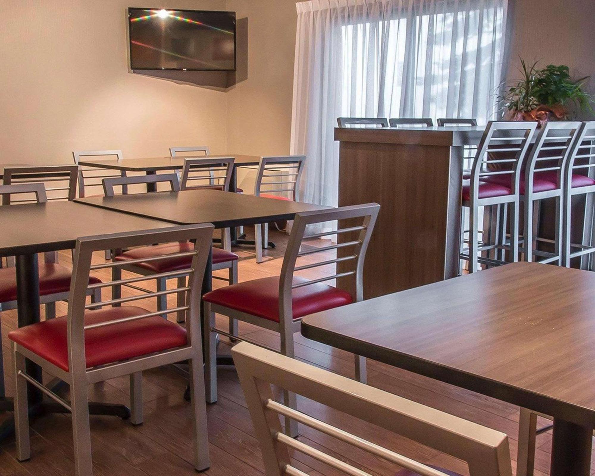 Comfort Inn Θάντερ Μπέι Εξωτερικό φωτογραφία
